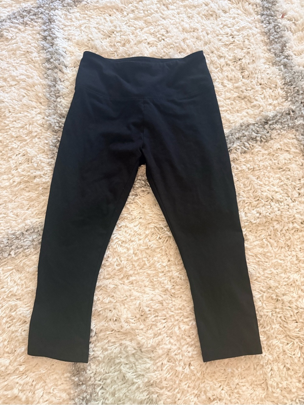 Women’s Capri Leggings - Classic Everyday Bottoms